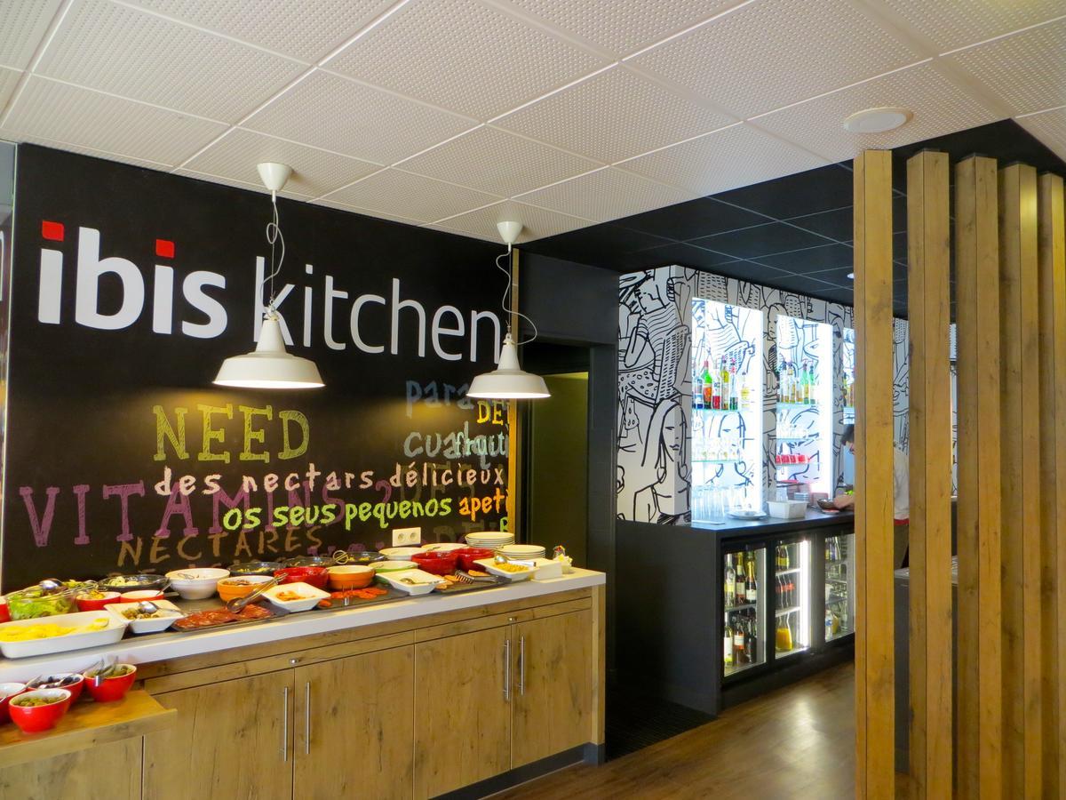 Ibis Salon De Provence Hotel Exterior photo